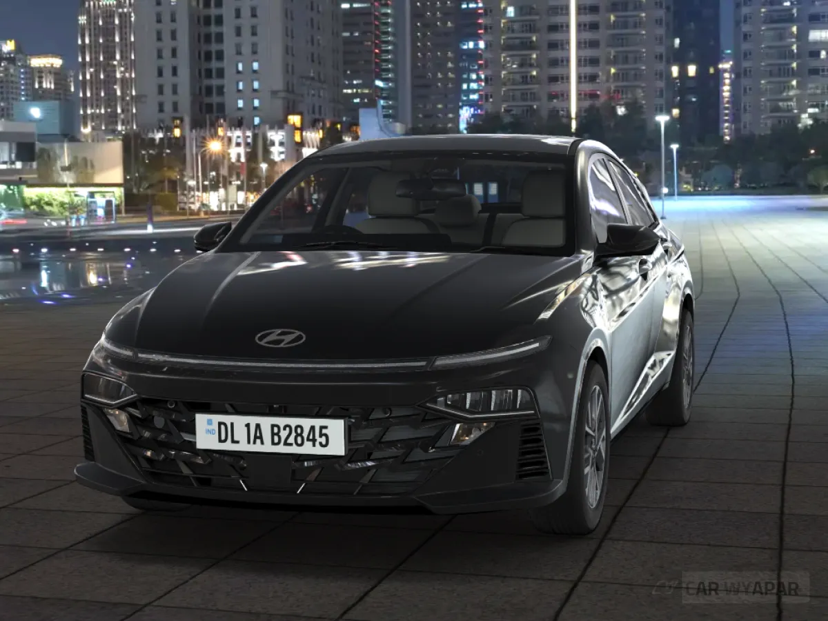 Hyundai Verna (2023-26) Verna SX iVT